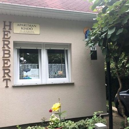 Herbert Apartman Buk Exterior photo