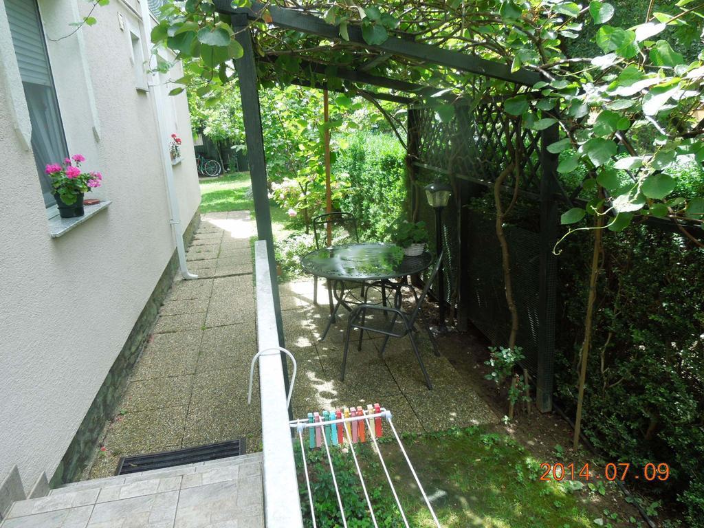 Herbert Apartman Buk Exterior photo